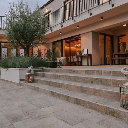 Villa Figa I Gostinjac エクステリア 写真